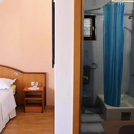 Benten * Drvenik (Split-Dalmatia)