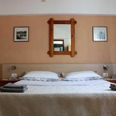 Benten Apartamento Drvenik (Split-Dalmatia)