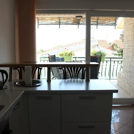 Benten Drvenik (Split-Dalmatia)