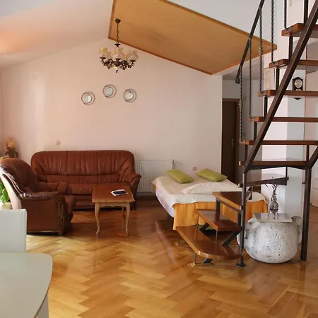 Benten * Drvenik (Split-Dalmatia)