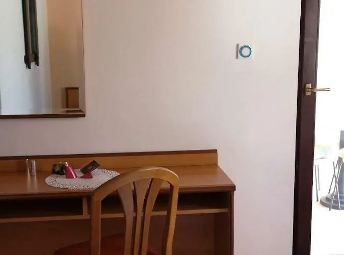 Benten アパート *